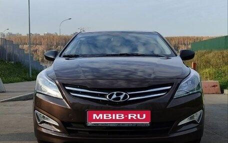 Hyundai Solaris II рестайлинг, 2014 год, 830 000 рублей, 5 фотография