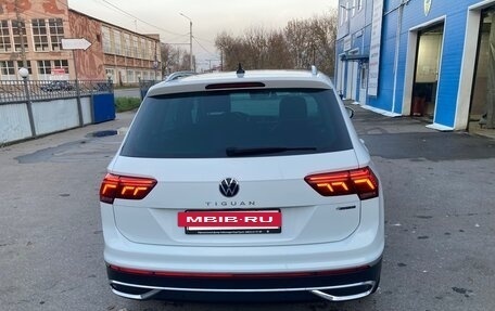 Volkswagen Tiguan II, 2021 год, 3 690 000 рублей, 5 фотография