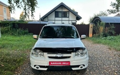 Chevrolet Niva I рестайлинг, 2017 год, 735 000 рублей, 1 фотография