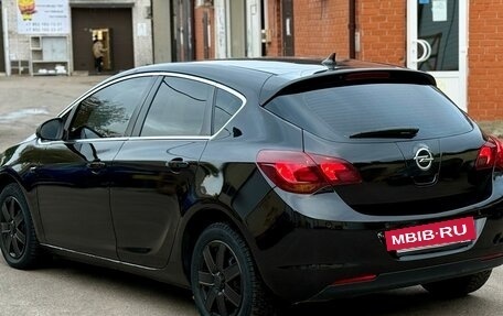 Opel Astra J, 2010 год, 790 000 рублей, 4 фотография