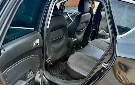 Opel Astra J, 2010 год, 790 000 рублей, 9 фотография