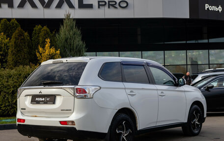 Mitsubishi Outlander III рестайлинг 3, 2013 год, 1 048 000 рублей, 4 фотография