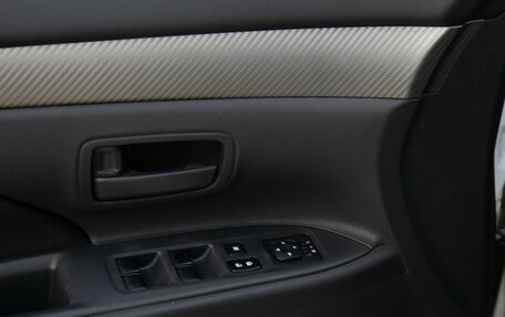 Mitsubishi Outlander III рестайлинг 3, 2013 год, 1 048 000 рублей, 14 фотография