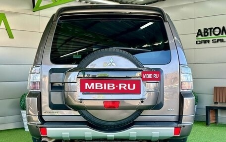 Mitsubishi Pajero IV рестайлинг 2, 2010 год, 1 879 000 рублей, 5 фотография