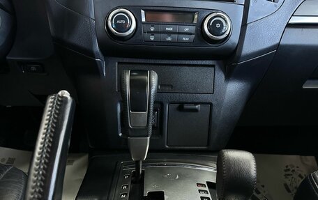 Mitsubishi Pajero IV рестайлинг 2, 2010 год, 1 879 000 рублей, 17 фотография