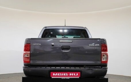Toyota Hilux VII, 2012 год, 1 800 000 рублей, 6 фотография