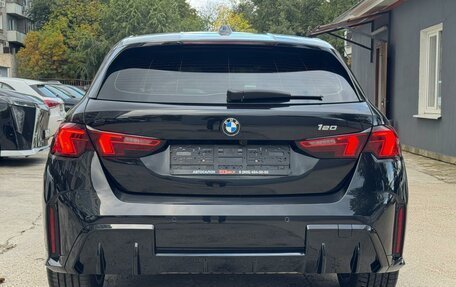 BMW 1 серия, 2025 год, 4 990 000 рублей, 8 фотография