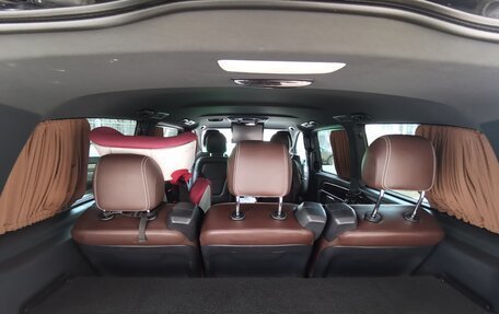 Mercedes-Benz V-Класс, 2015 год, 3 550 000 рублей, 16 фотография