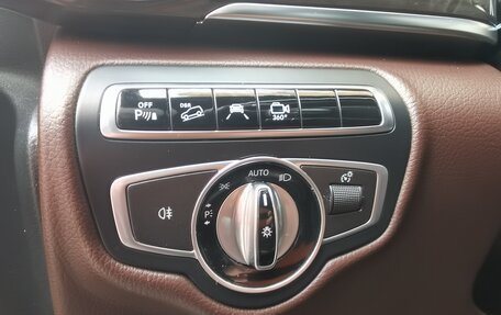 Mercedes-Benz V-Класс, 2015 год, 3 550 000 рублей, 19 фотография