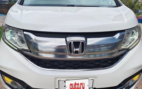 Honda Stepwgn IV рестайлинг, 2017 год, 1 900 000 рублей, 14 фотография
