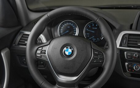 BMW 1 серия, 2017 год, 1 399 000 рублей, 11 фотография