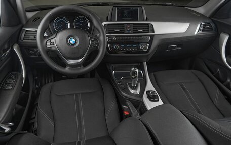 BMW 1 серия, 2017 год, 1 399 000 рублей, 7 фотография