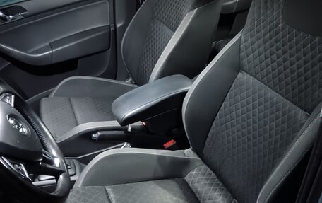 Skoda Rapid I, 2015 год, 800 000 рублей, 11 фотография