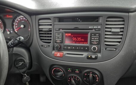 KIA Rio II, 2010 год, 389 000 рублей, 16 фотография