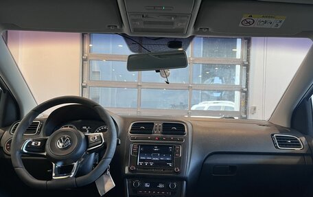 Volkswagen Polo VI (EU Market), 2018 год, 945 000 рублей, 9 фотография
