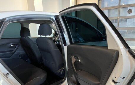 Volkswagen Polo VI (EU Market), 2018 год, 945 000 рублей, 17 фотография