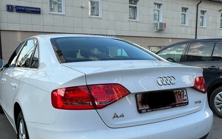 Audi A4, 2011 год, 900 000 рублей, 4 фотография