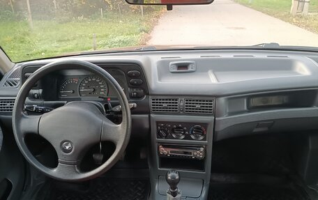 Daewoo Nexia I рестайлинг, 2004 год, 600 000 рублей, 17 фотография