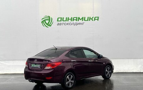 Hyundai Solaris II рестайлинг, 2011 год, 650 000 рублей, 5 фотография
