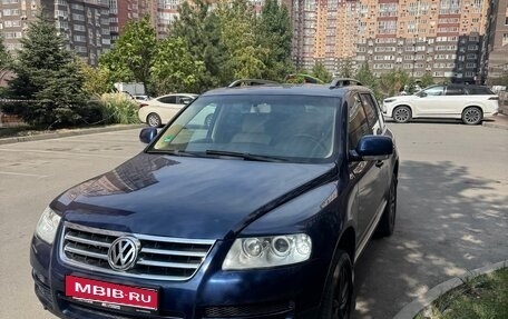 Volkswagen Touareg III, 2005 год, 1 100 000 рублей, 1 фотография