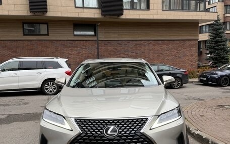 Lexus RX IV рестайлинг, 2020 год, 4 650 000 рублей, 1 фотография