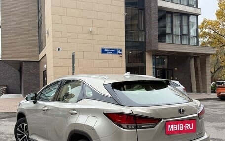 Lexus RX IV рестайлинг, 2020 год, 4 650 000 рублей, 5 фотография