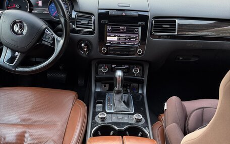 Volkswagen Touareg III, 2014 год, 3 000 000 рублей, 7 фотография