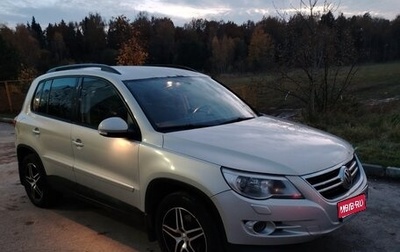 Volkswagen Tiguan I, 2010 год, 800 000 рублей, 1 фотография