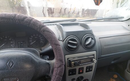 Renault Logan I, 2006 год, 130 000 рублей, 5 фотография