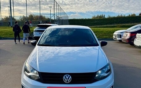 Volkswagen Polo VI (EU Market), 2017 год, 1 300 000 рублей, 8 фотография