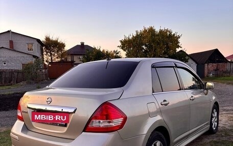 Nissan Tiida, 2010 год, 850 000 рублей, 2 фотография