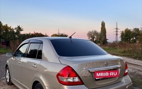 Nissan Tiida, 2010 год, 850 000 рублей, 20 фотография