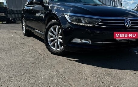 Volkswagen Passat B8 рестайлинг, 2019 год, 2 000 000 рублей, 7 фотография