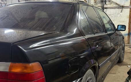BMW 3 серия, 1991 год, 299 999 рублей, 4 фотография