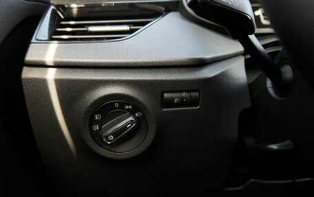 Skoda Rapid II, 2021 год, 1 762 800 рублей, 13 фотография