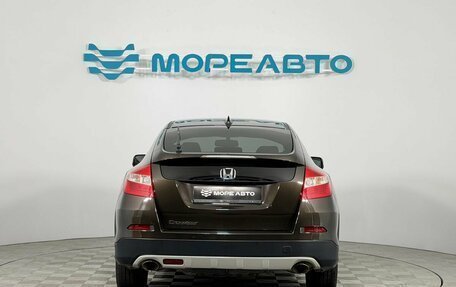 Honda Crosstour I рестайлинг, 2013 год, 1 650 000 рублей, 6 фотография