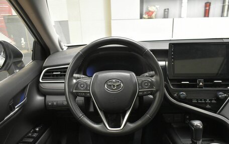 Toyota Camry, 2023 год, 3 200 000 рублей, 8 фотография