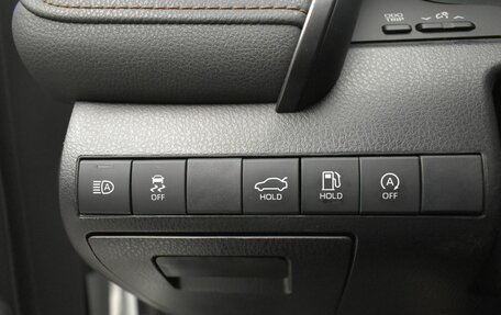 Toyota Camry, 2023 год, 3 200 000 рублей, 15 фотография