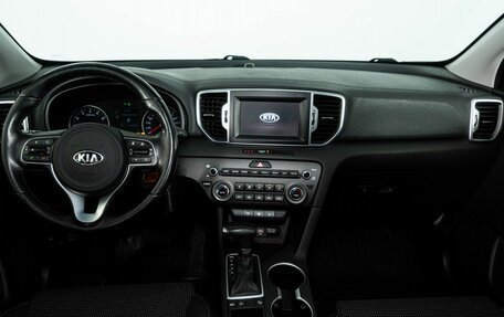 KIA Sportage IV рестайлинг, 2018 год, 1 998 000 рублей, 7 фотография