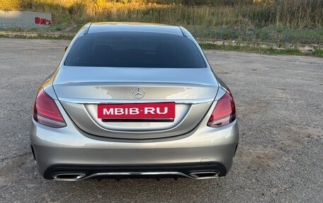 Mercedes-Benz C-Класс, 2019 год, 2 600 000 рублей, 3 фотография