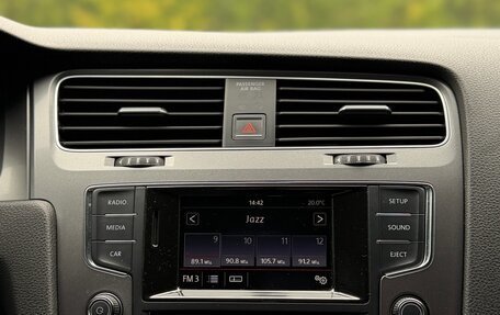 Volkswagen Golf VII рестайлинг, 2013 год, 1 290 000 рублей, 9 фотография
