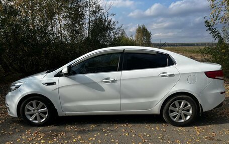 KIA Rio III рестайлинг, 2015 год, 1 090 000 рублей, 6 фотография
