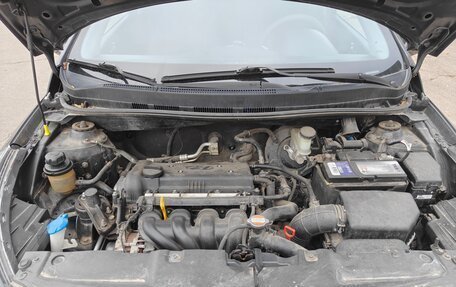 Hyundai Solaris II рестайлинг, 2011 год, 700 000 рублей, 5 фотография
