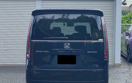 Honda Stepwgn, 2023 год, 2 265 000 рублей, 3 фотография