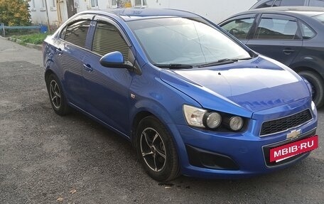 Chevrolet Aveo III, 2013 год, 600 000 рублей, 3 фотография