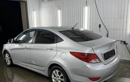 Hyundai Solaris II рестайлинг, 2012 год, 700 000 рублей, 6 фотография