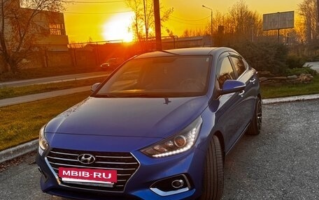 Hyundai Solaris II рестайлинг, 2019 год, 1 150 000 рублей, 3 фотография