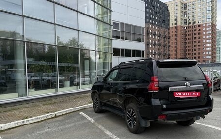 Toyota Land Cruiser Prado 150 рестайлинг, 2021 год, 4 450 000 рублей, 6 фотография