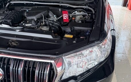 Toyota Land Cruiser Prado 150 рестайлинг, 2021 год, 4 450 000 рублей, 13 фотография