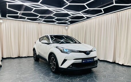 Toyota C-HR I рестайлинг, 2018 год, 2 449 900 рублей, 8 фотография